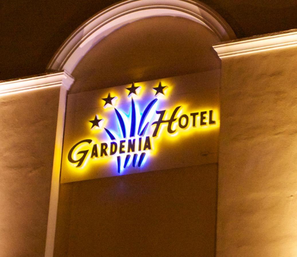 Gardenia Hotel Lazzaro Luaran gambar