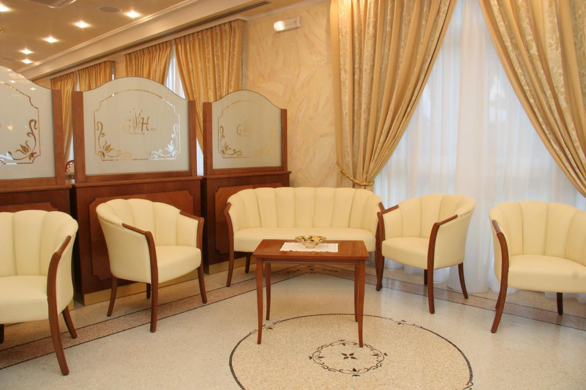 Gardenia Hotel Lazzaro Luaran gambar