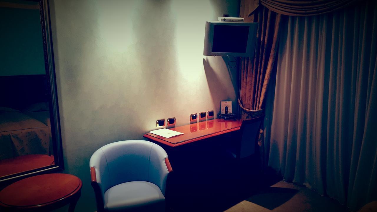 Gardenia Hotel Lazzaro Luaran gambar